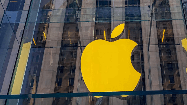 Says Apple Violated Store Injunction Seeks